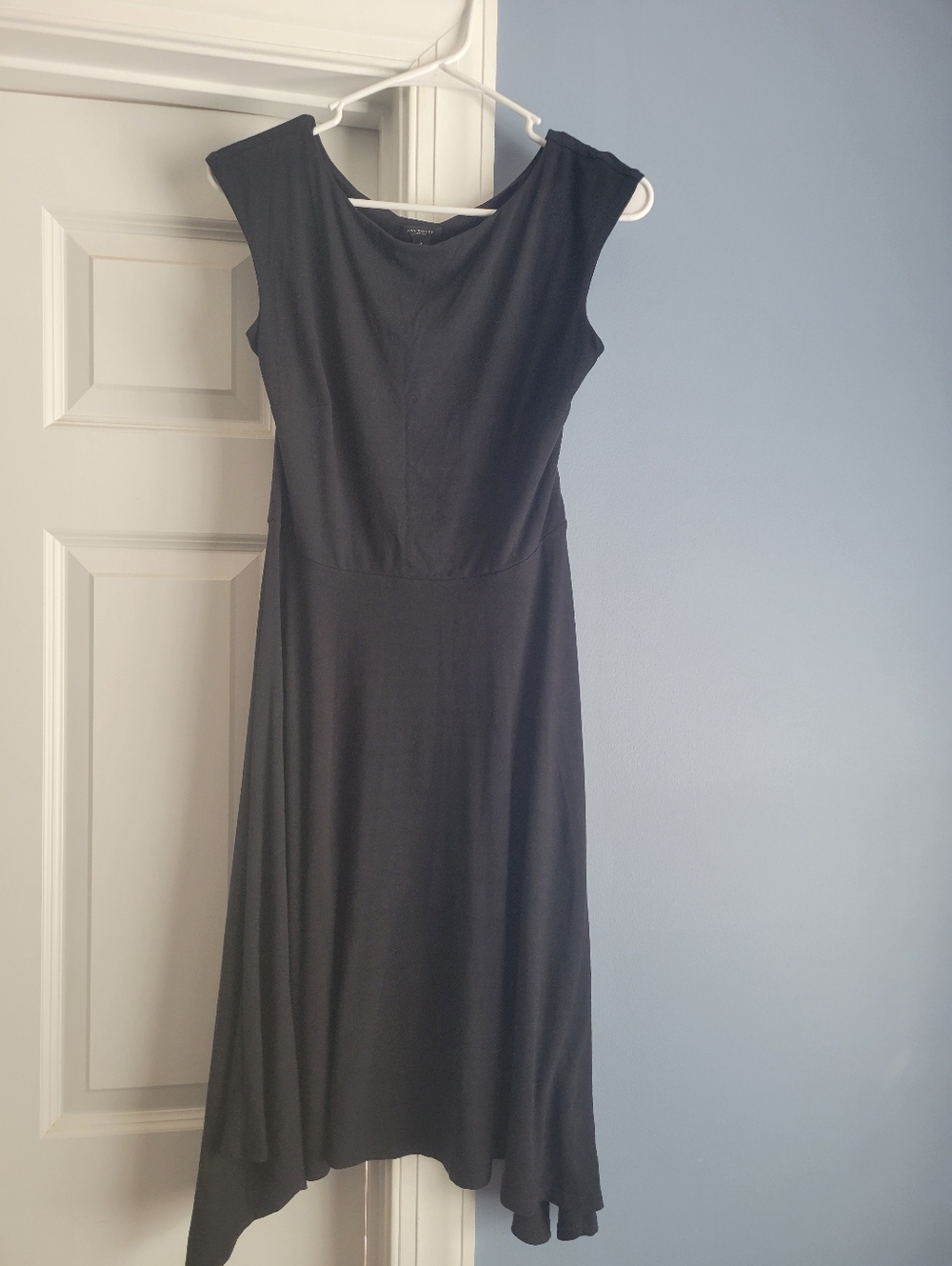 Ann Taylor LBD